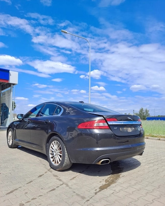 Jaguar XF cena 7800 przebieg: 150437, rok produkcji 2010 z Lesko małe 154